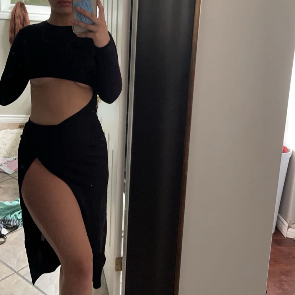 SHEIN Black Midi Pencil Dress with Cut Out and Slit